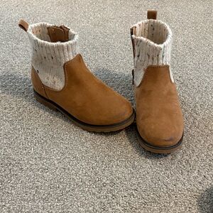 Cat & Jack Tan Footwear